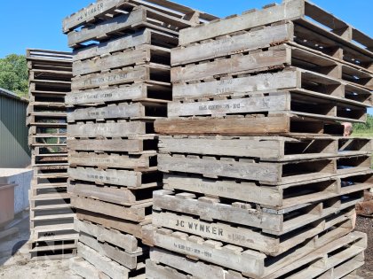 Pallets 150x100