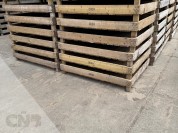 Foto van Houten broeibakken