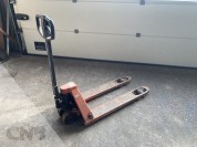 Foto van BT palletwagen pompwagen